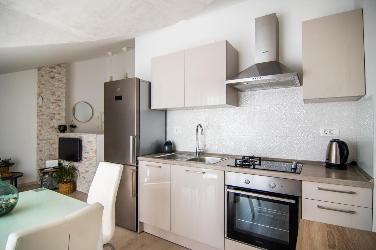 Apartments Up&Up Rogoznica  Exterior foto